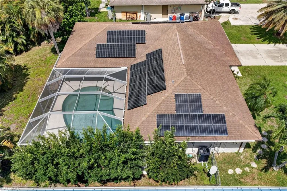 6049 Perthshire Lane Fort Myers, FL 33908