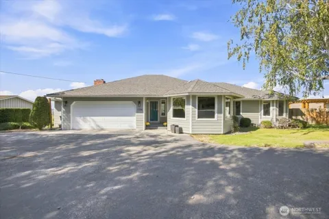 1104 Fellows Drive