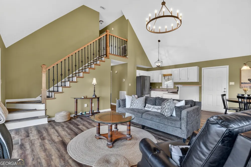 250 Noah CIR Ellijay, GA 30540