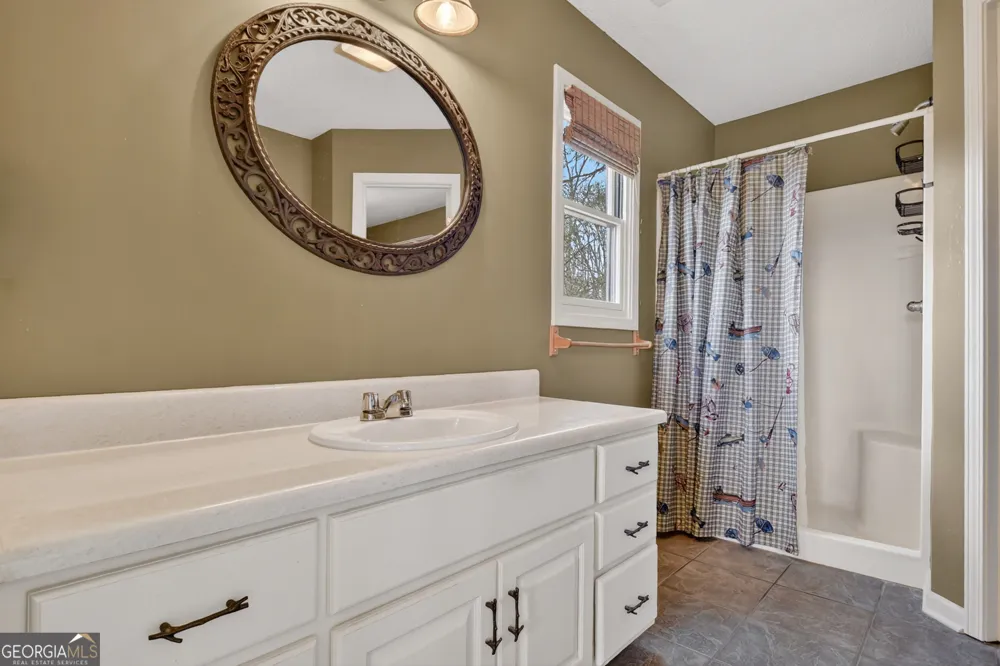 250 Noah CIR Ellijay, GA 30540