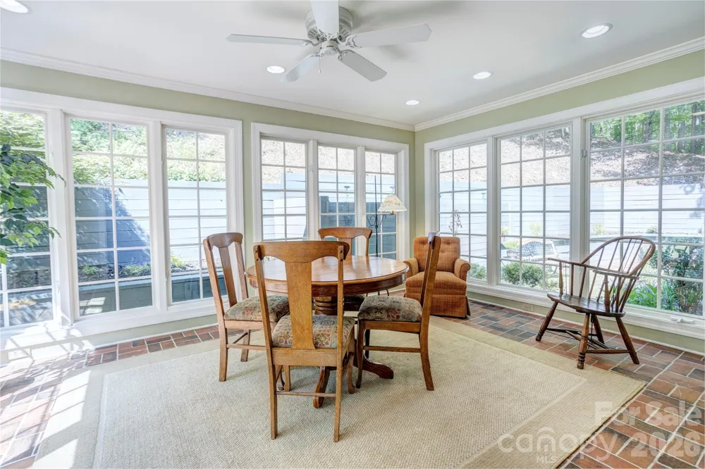 129 Overbrook Drive NE Concord, NC 28025