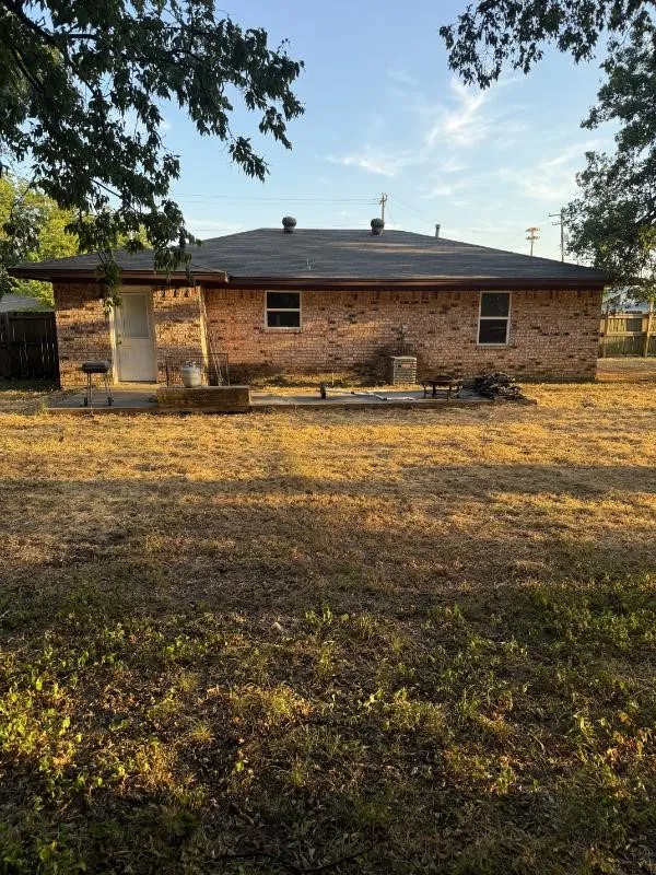 301 Gene Autry Drive Tioga, TX 76271