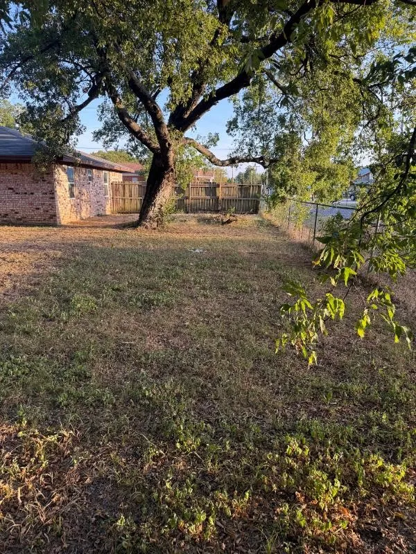 301 Gene Autry Drive Tioga, TX 76271