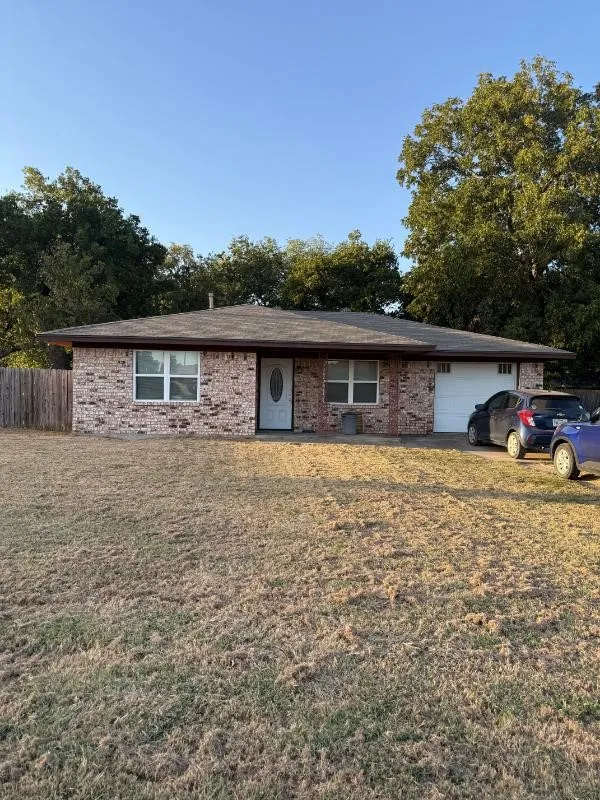 301 Gene Autry Drive Tioga, TX 76271