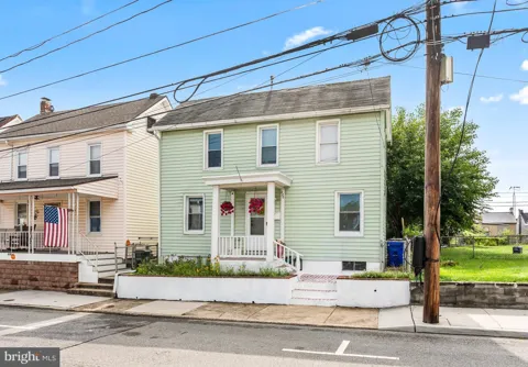 228 WINTER STREET