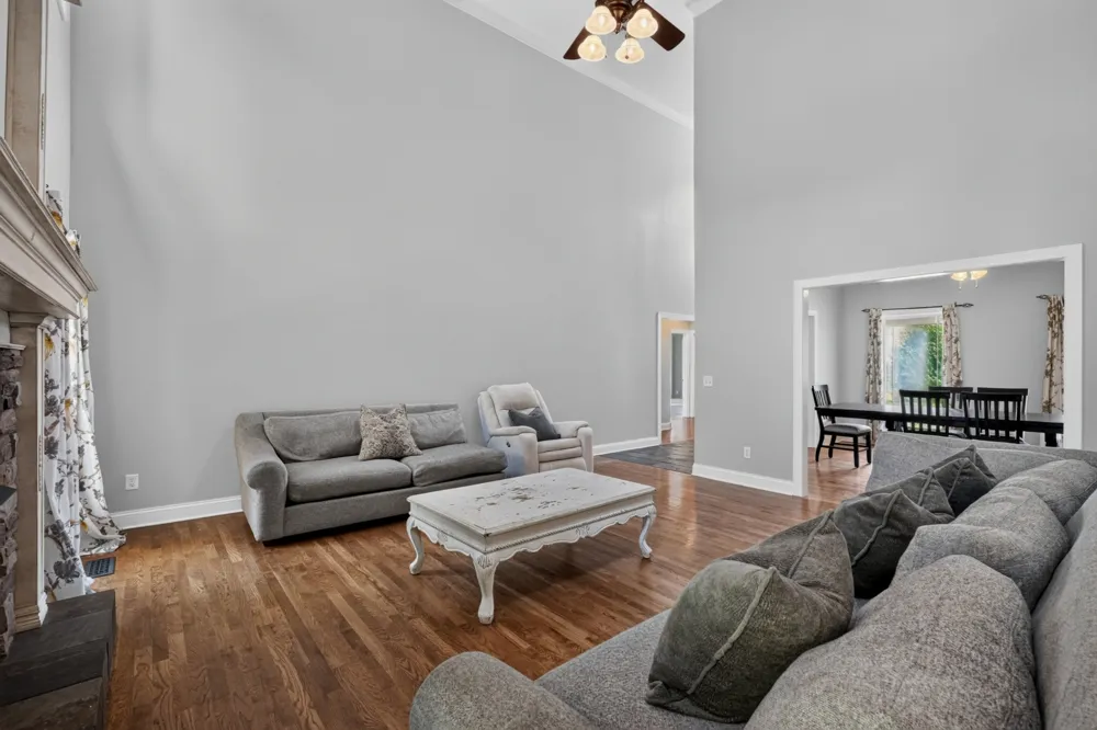 4942 Curtis Dr Cookeville, TN 38506