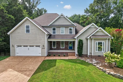 4942 Curtis Dr