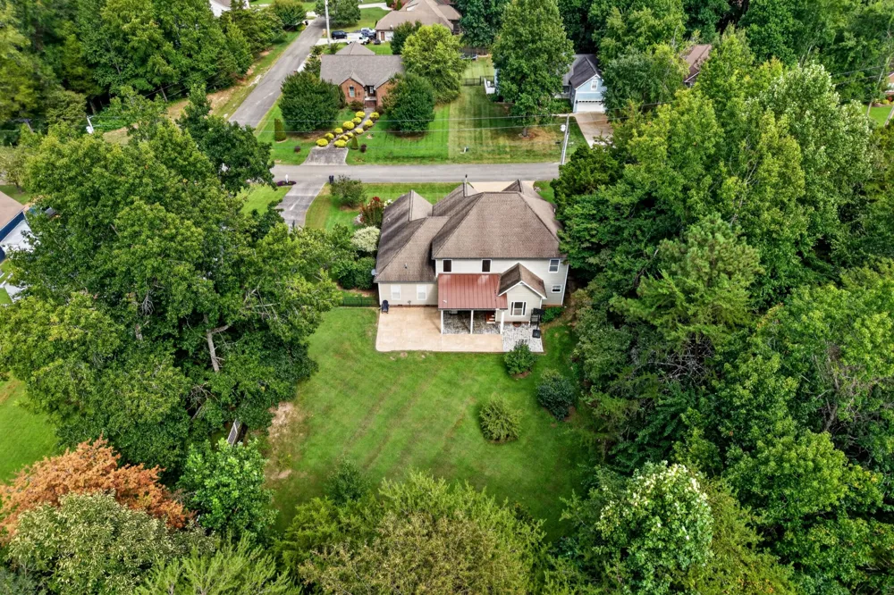 4942 Curtis Dr Cookeville, TN 38506