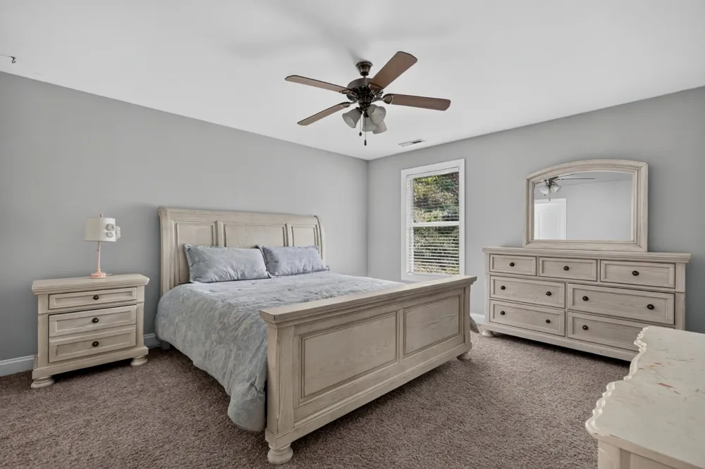 4942 Curtis Dr Cookeville, TN 38506