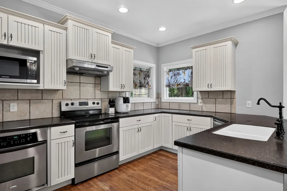 4942 Curtis Dr Cookeville, TN 38506
