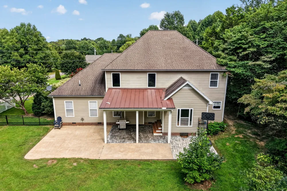4942 Curtis Dr Cookeville, TN 38506