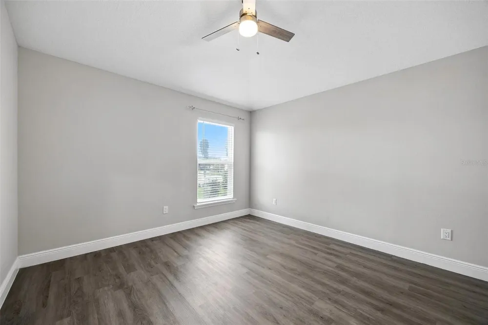 2519 W HIAWATHA STREET Tampa, FL 33614