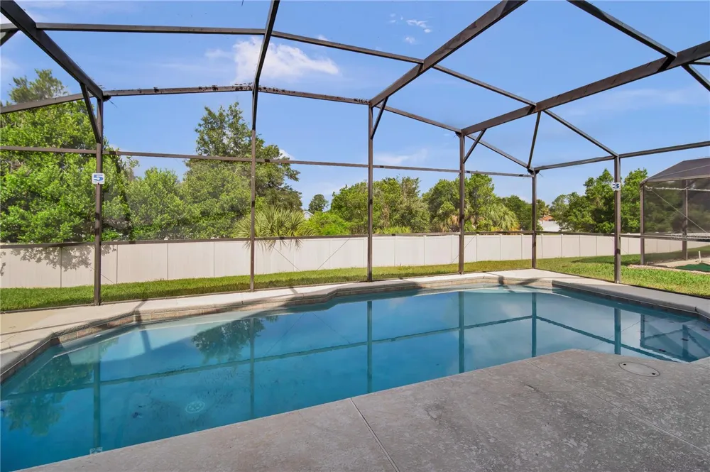324 CASTERTON CIRCLE Davenport, FL 33897