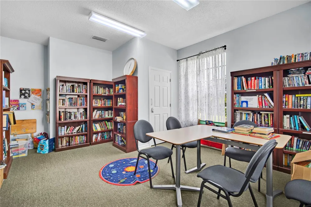 324 CASTERTON CIRCLE Davenport, FL 33897