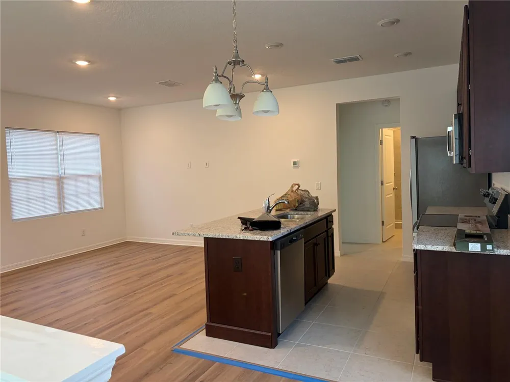 2984 EMBARK TRAIL St Cloud, FL 34771