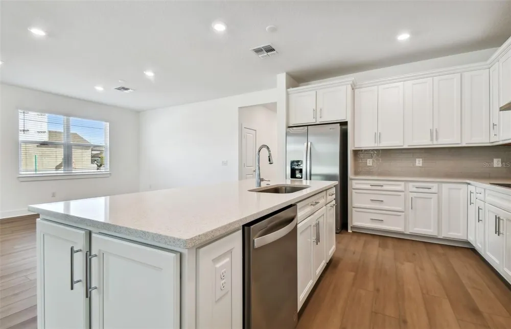 9944 JOHNSON OAKS GLEN Parrish, FL 34219