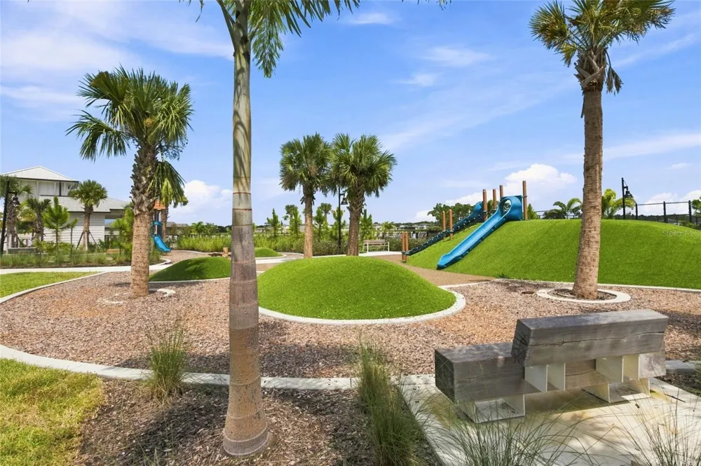 152 LAZY SHORE DRIVE Nokomis, FL 34275