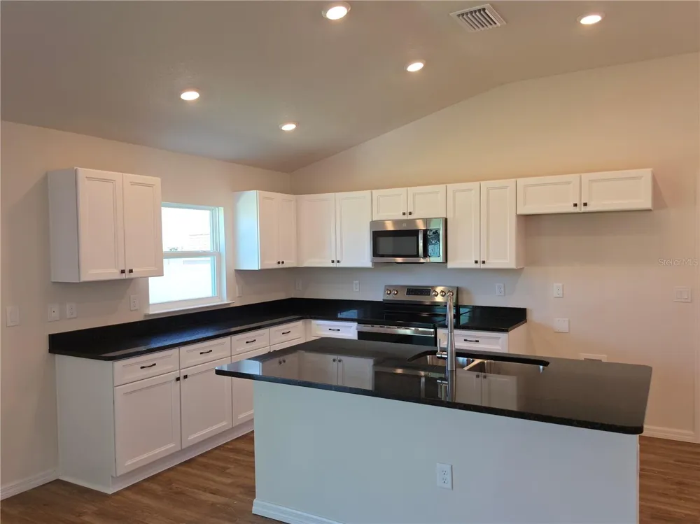 8270 WAKEFIELD DRIVE Citrus Springs, FL 34434