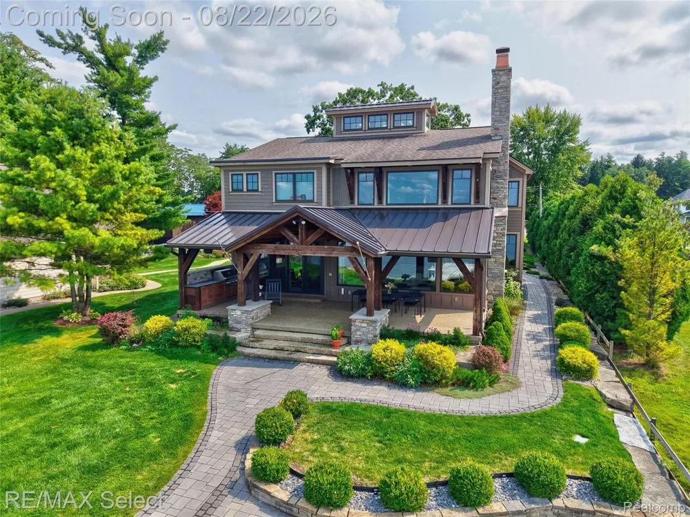 13500 ENID BOULEVARD Fenton Charter Township, MI 48430