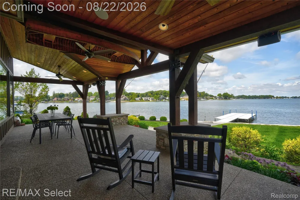 13500 ENID BOULEVARD Fenton Charter Township, MI 48430