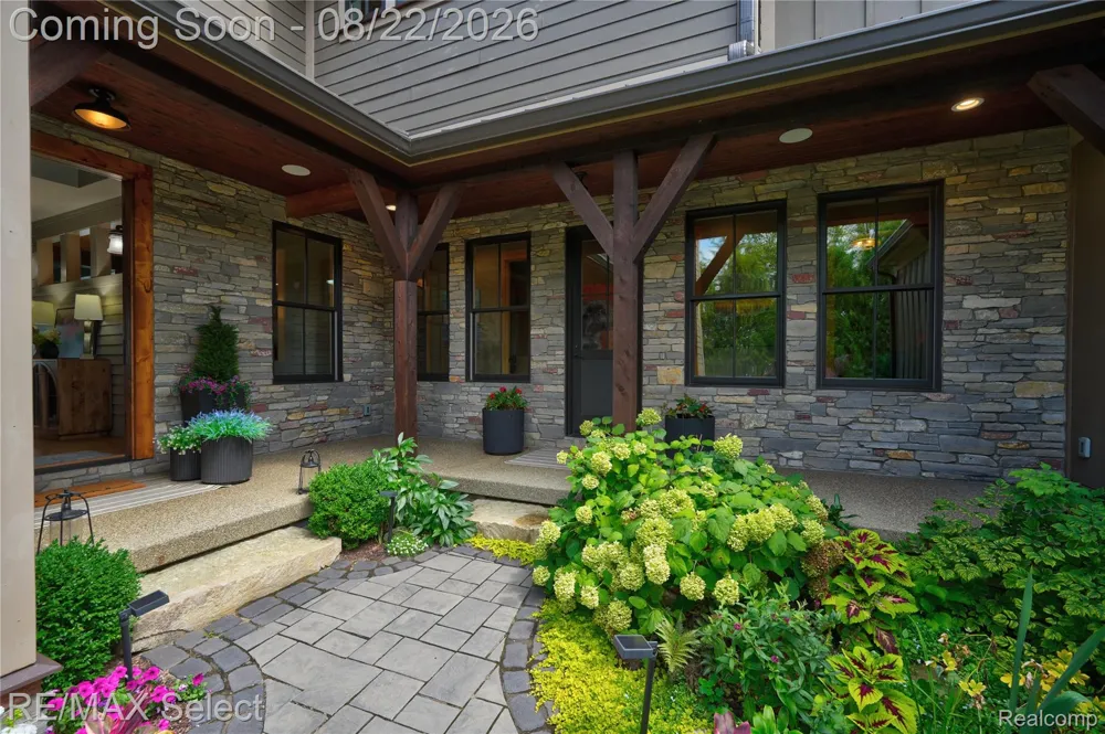 13500 ENID BOULEVARD Fenton Charter Township, MI 48430