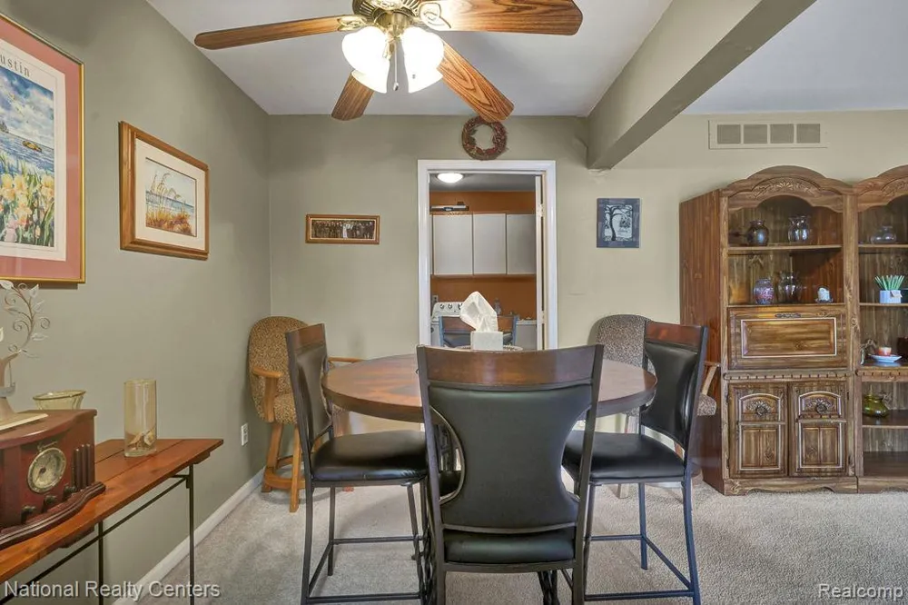 206 Country Club Drive St Clair Shores City, MI 48082