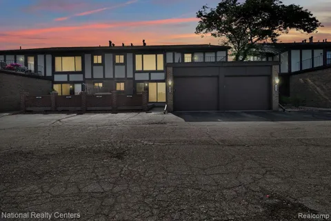 206 Country Club Drive