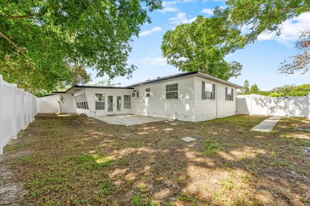 125 61ST STREET St Petersburg, FL 33710