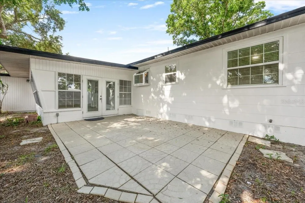 125 61ST STREET St Petersburg, FL 33710