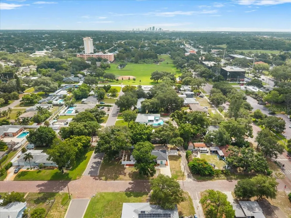 125 61ST STREET St Petersburg, FL 33710