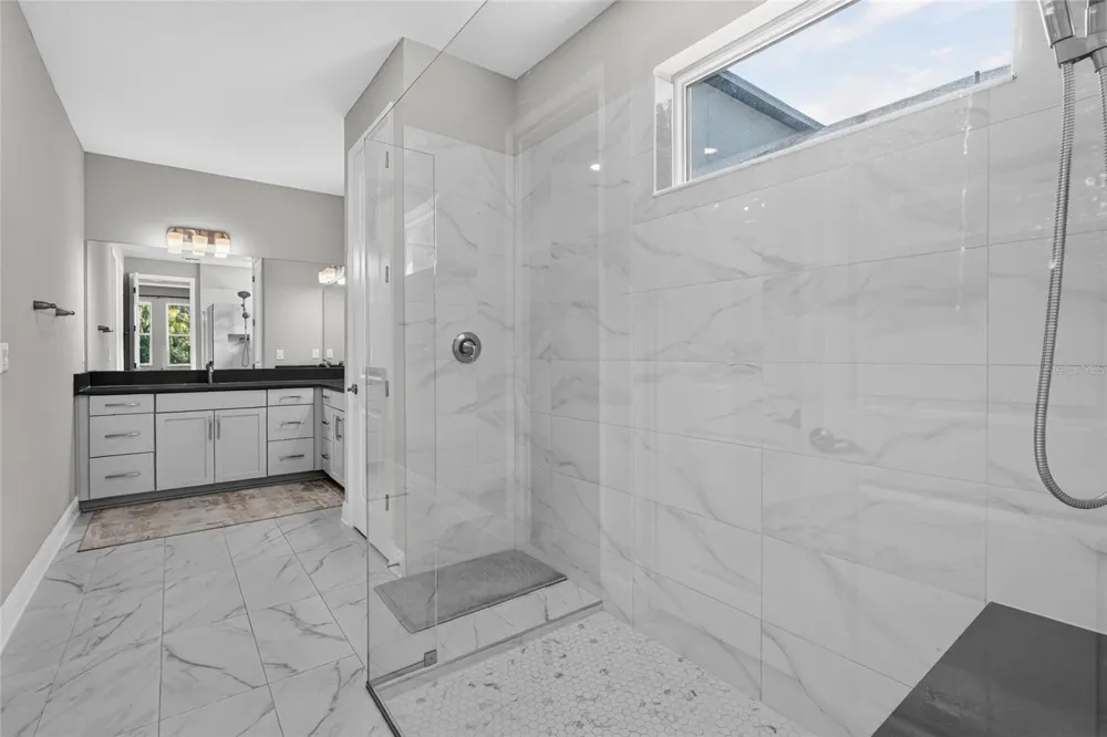 3541 SECLUDED COURT Sarasota, FL 34240