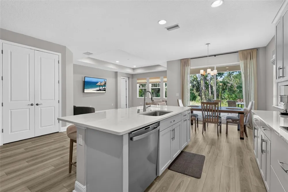 3541 SECLUDED COURT Sarasota, FL 34240
