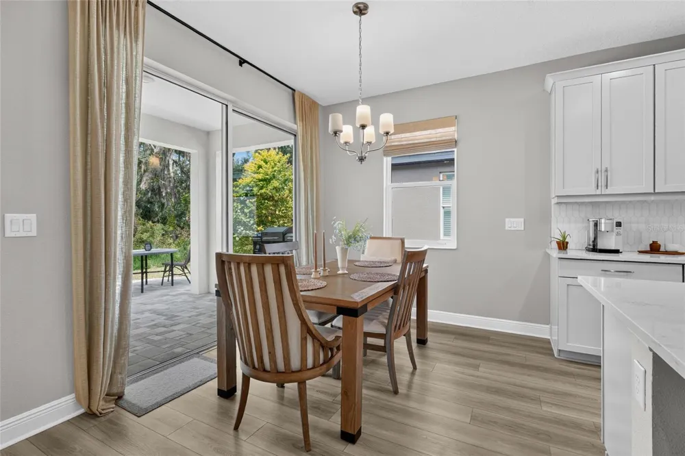 3541 SECLUDED COURT Sarasota, FL 34240
