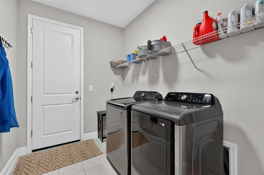 3541 SECLUDED COURT Sarasota, FL 34240