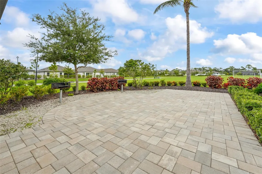 3541 SECLUDED COURT Sarasota, FL 34240