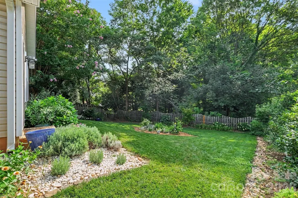 12034 Hampton Place Drive Charlotte, NC 28269