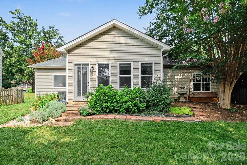 12034 Hampton Place Drive Charlotte, NC 28269