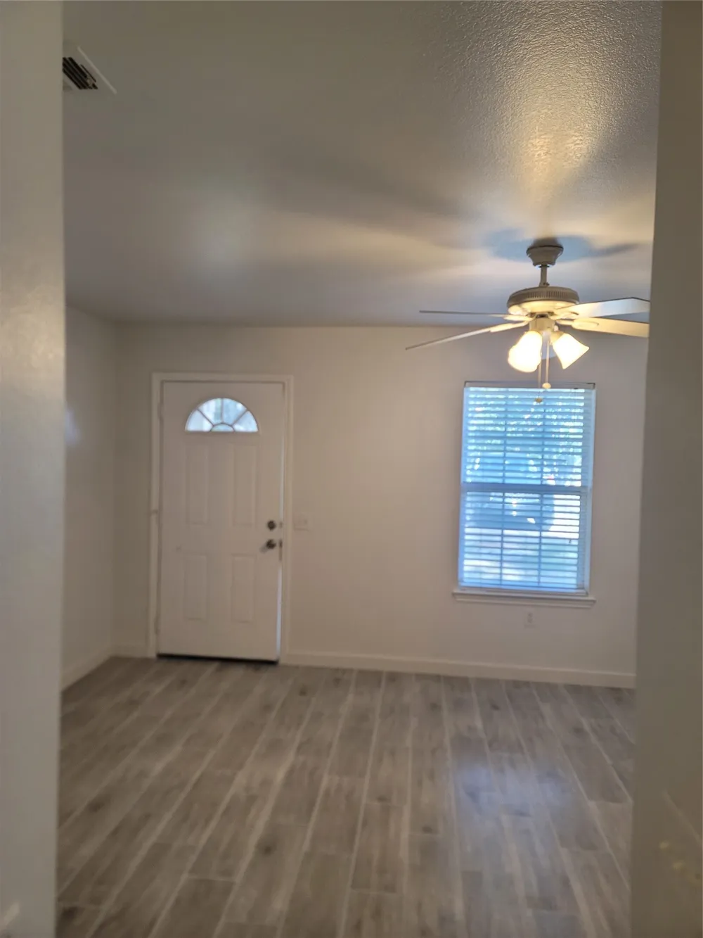 910 S Catherine Street Terrell, TX 75160