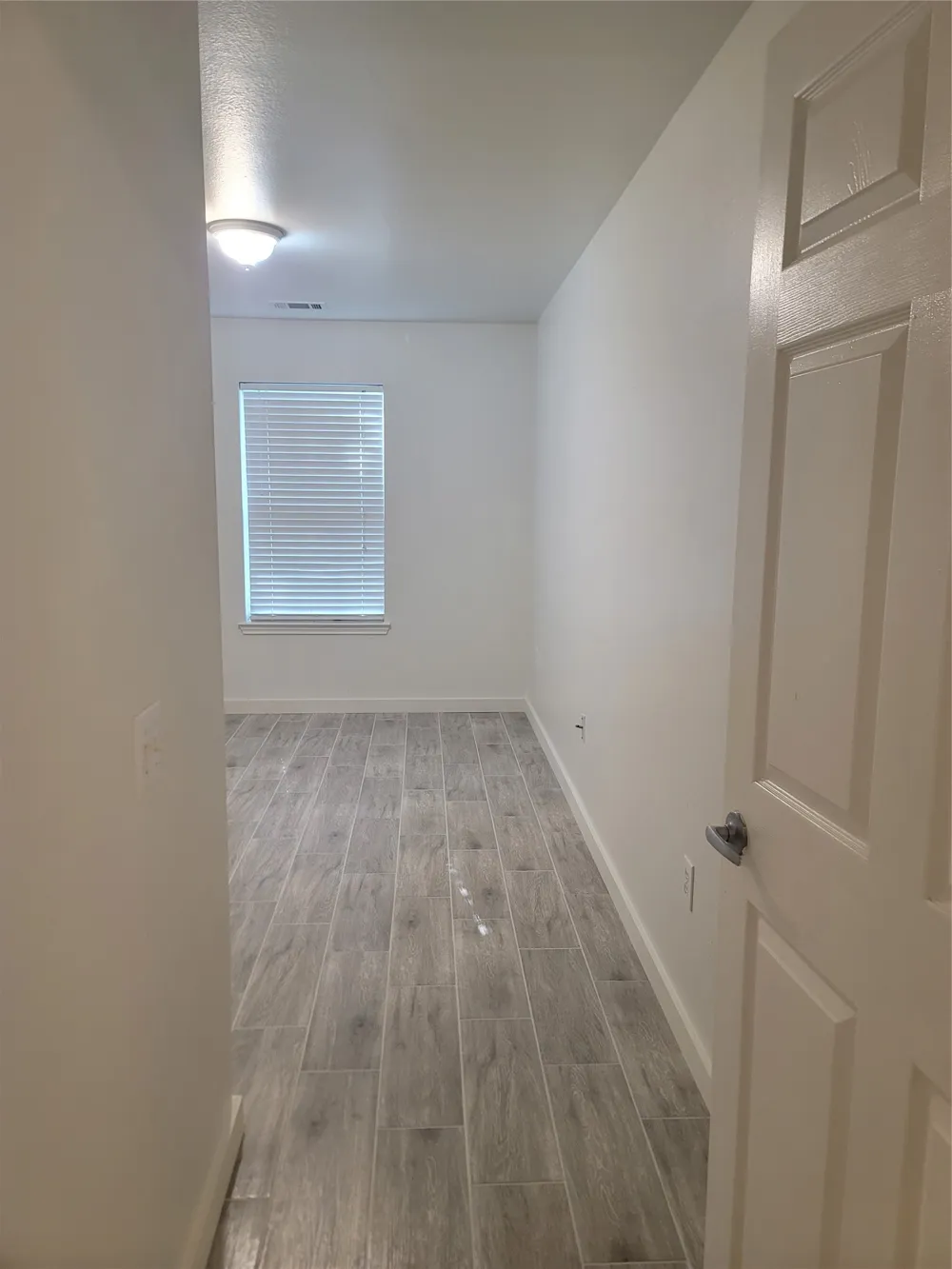 910 S Catherine Street Terrell, TX 75160