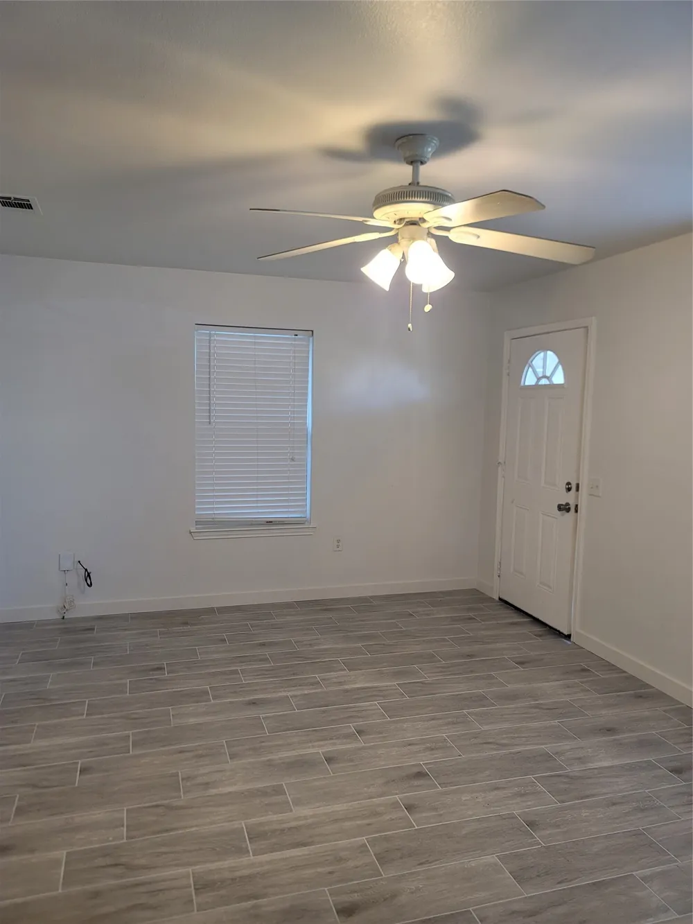 910 S Catherine Street Terrell, TX 75160