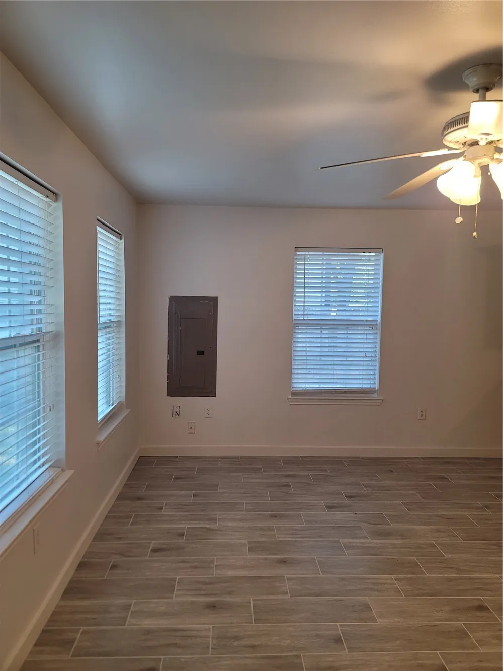 910 S Catherine Street Terrell, TX 75160