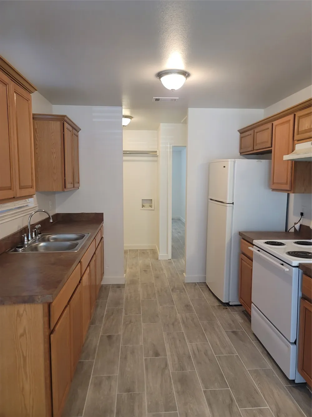 910 S Catherine Street Terrell, TX 75160