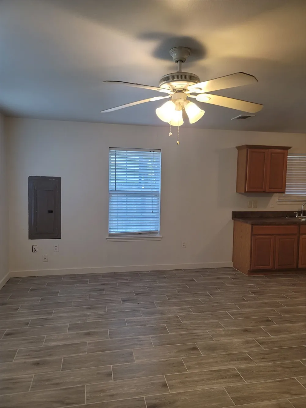 910 S Catherine Street Terrell, TX 75160