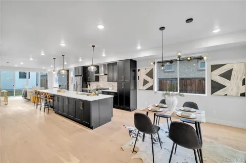 2339 Irving
