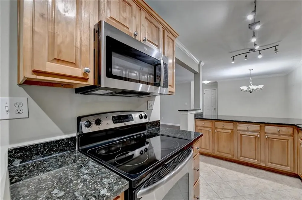 702 Brighton Point Sandy Springs, GA 30328