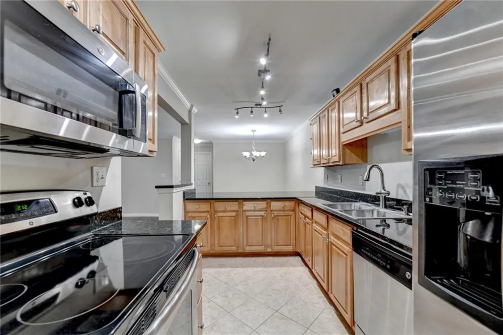 702 Brighton Point Sandy Springs, GA 30328