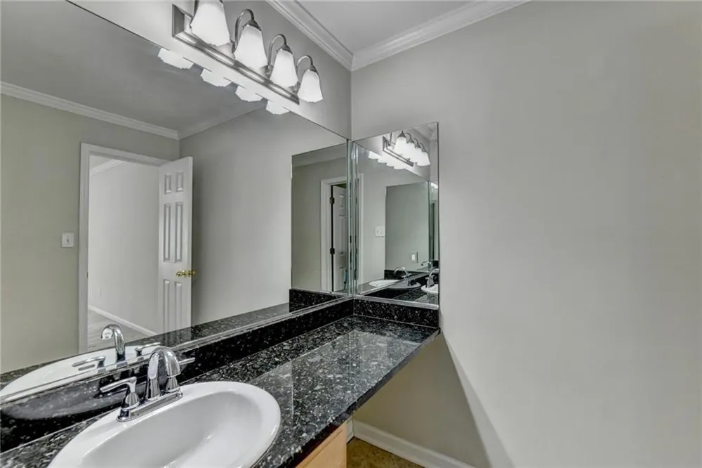 702 Brighton Point Sandy Springs, GA 30328