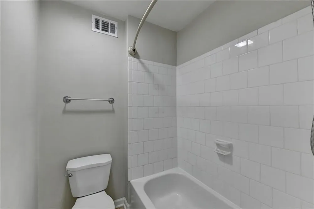 702 Brighton Point Sandy Springs, GA 30328