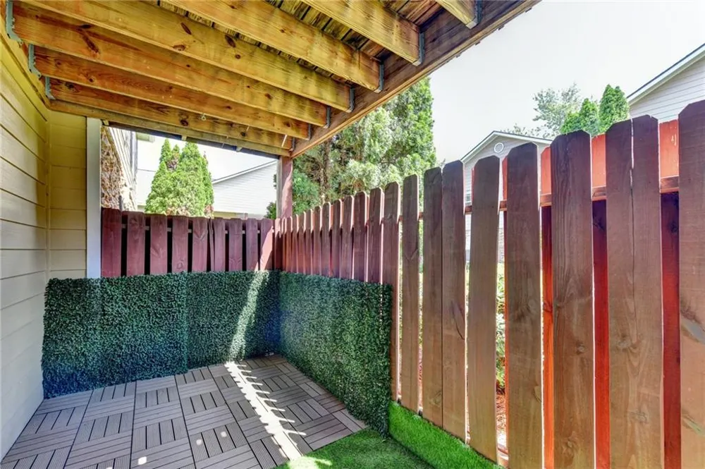 702 Brighton Point Sandy Springs, GA 30328