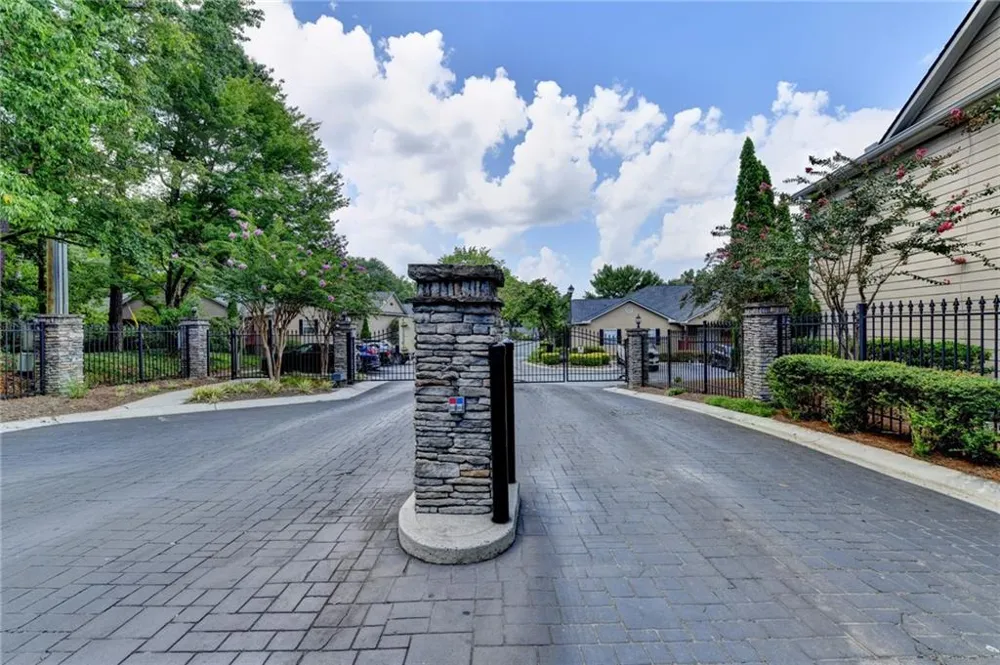 702 Brighton Point Sandy Springs, GA 30328